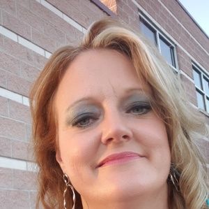 Meet your Posher, Tonya